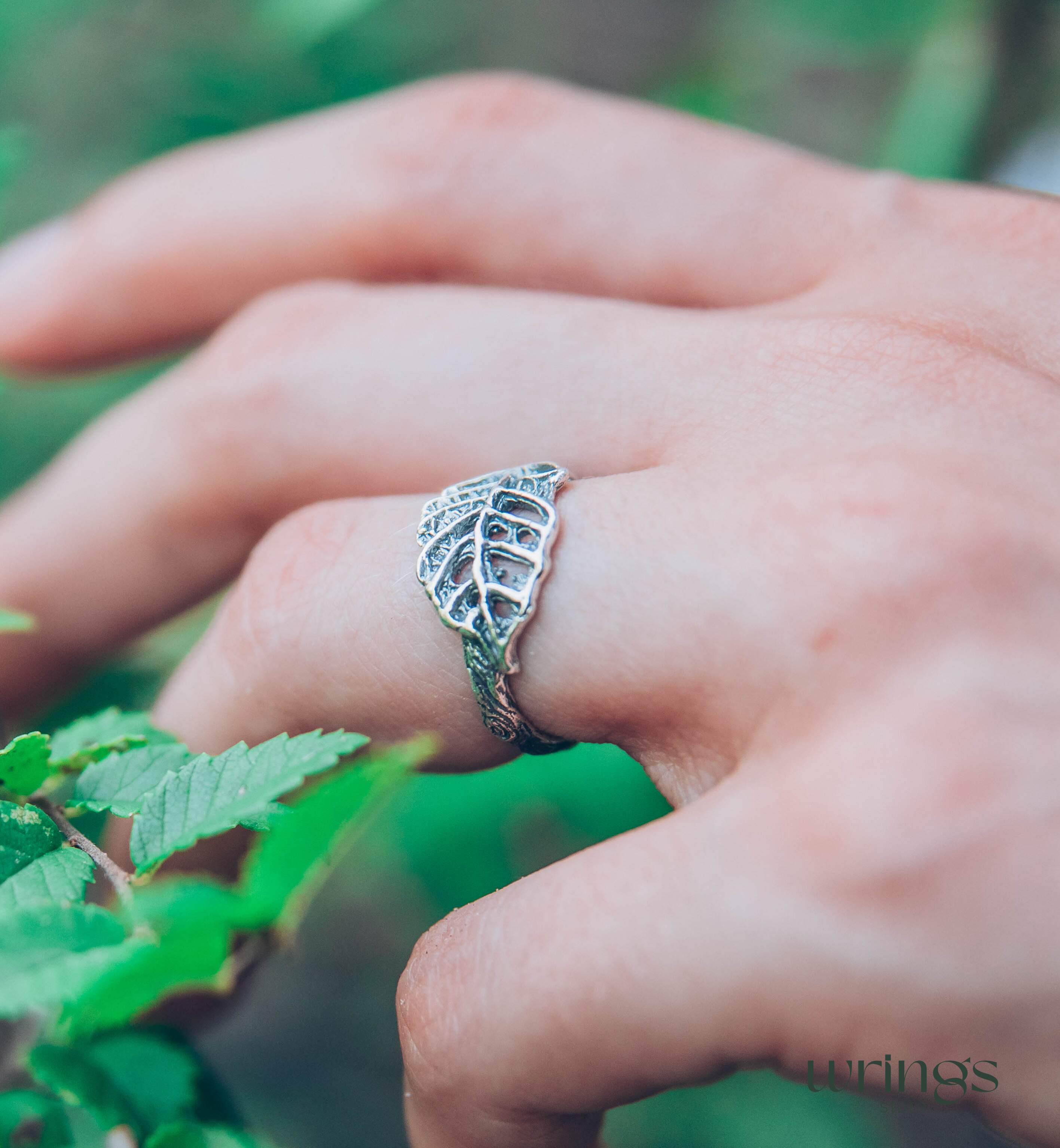 Water in a Wild Leaf Ring in Solid Silver inspired by Nature