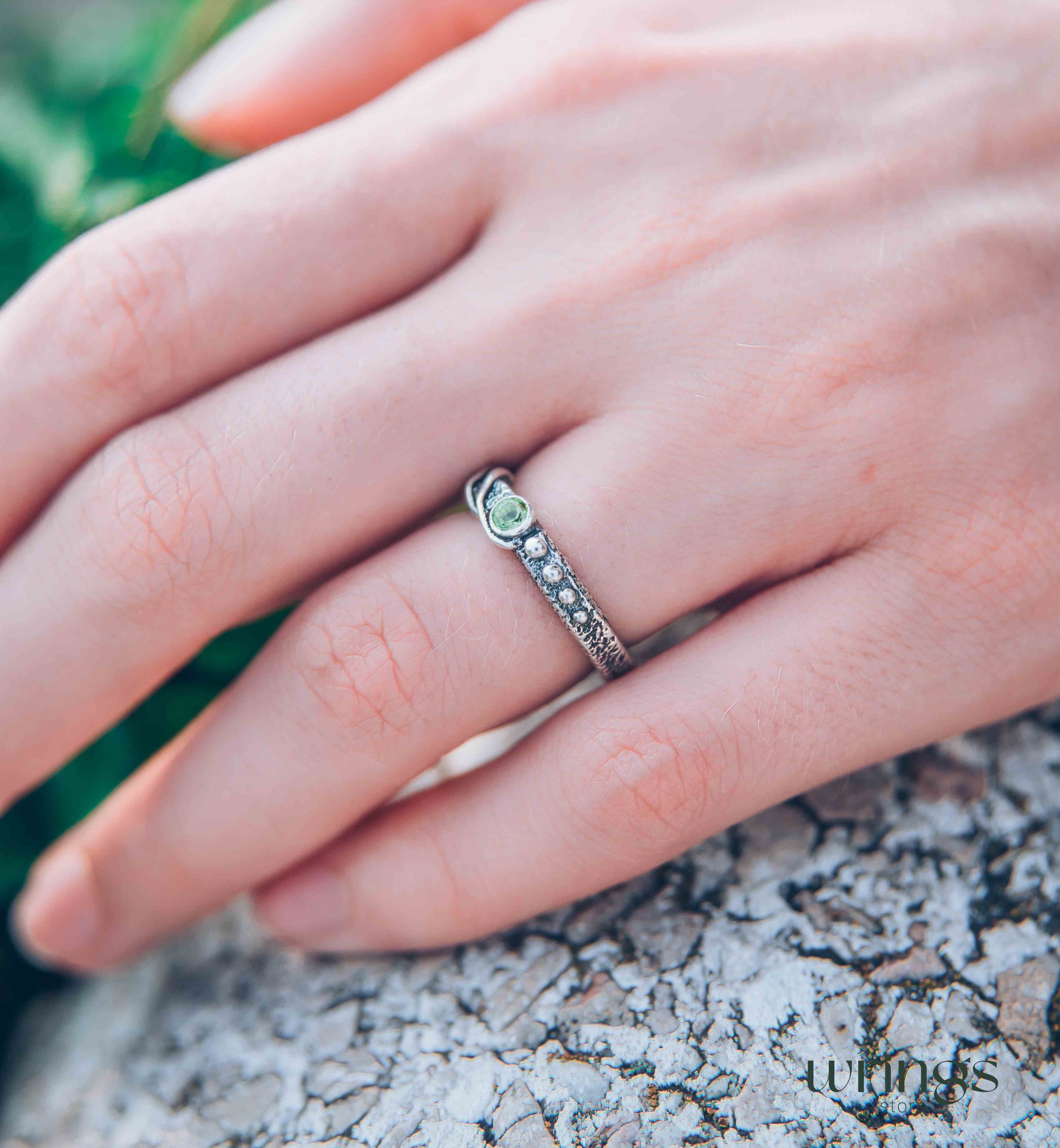 Modern Wild twisted Silver Engagement Ring with Peridot