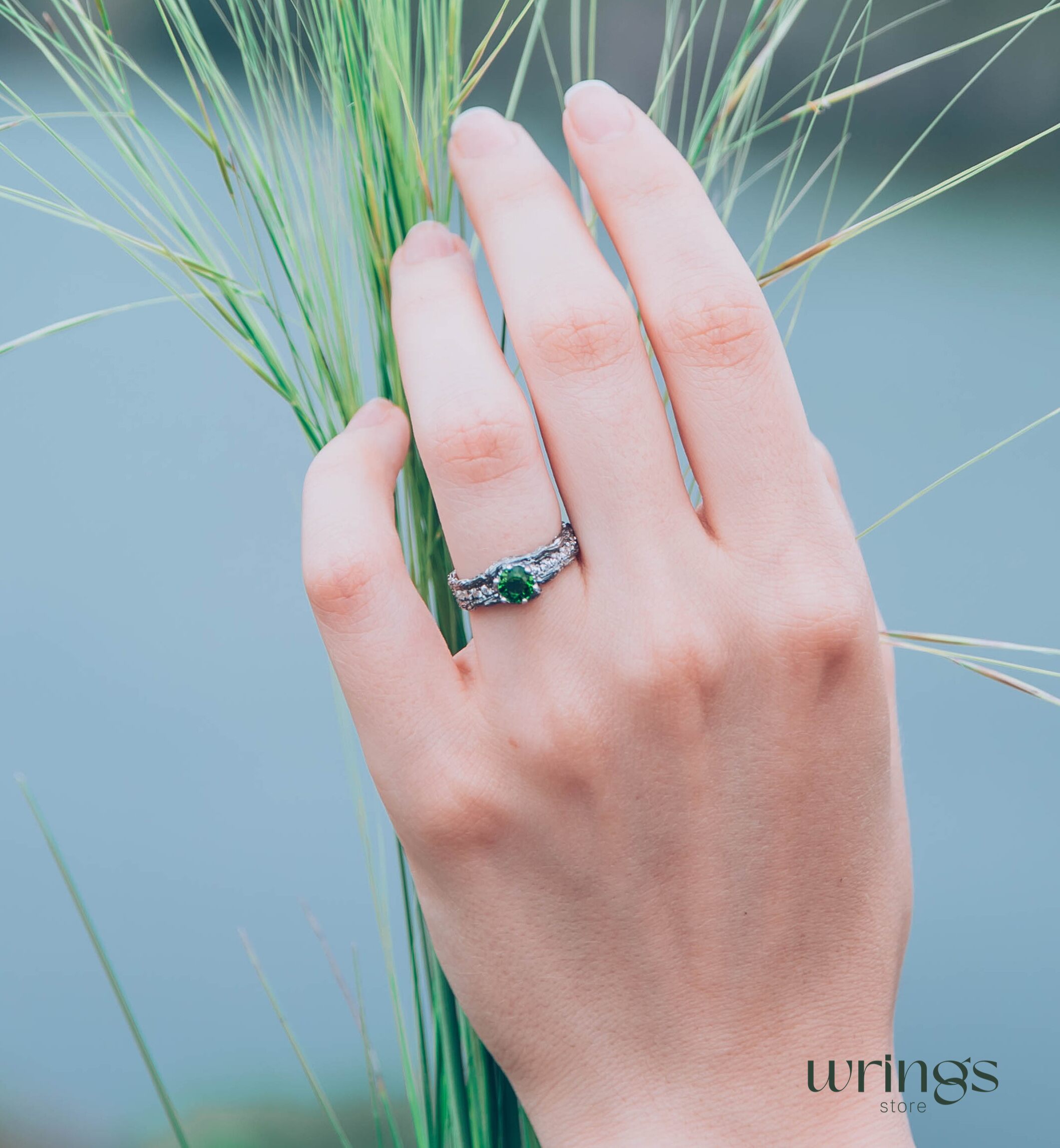 Gorgeous Emerald Ring with multiple Accent Stones