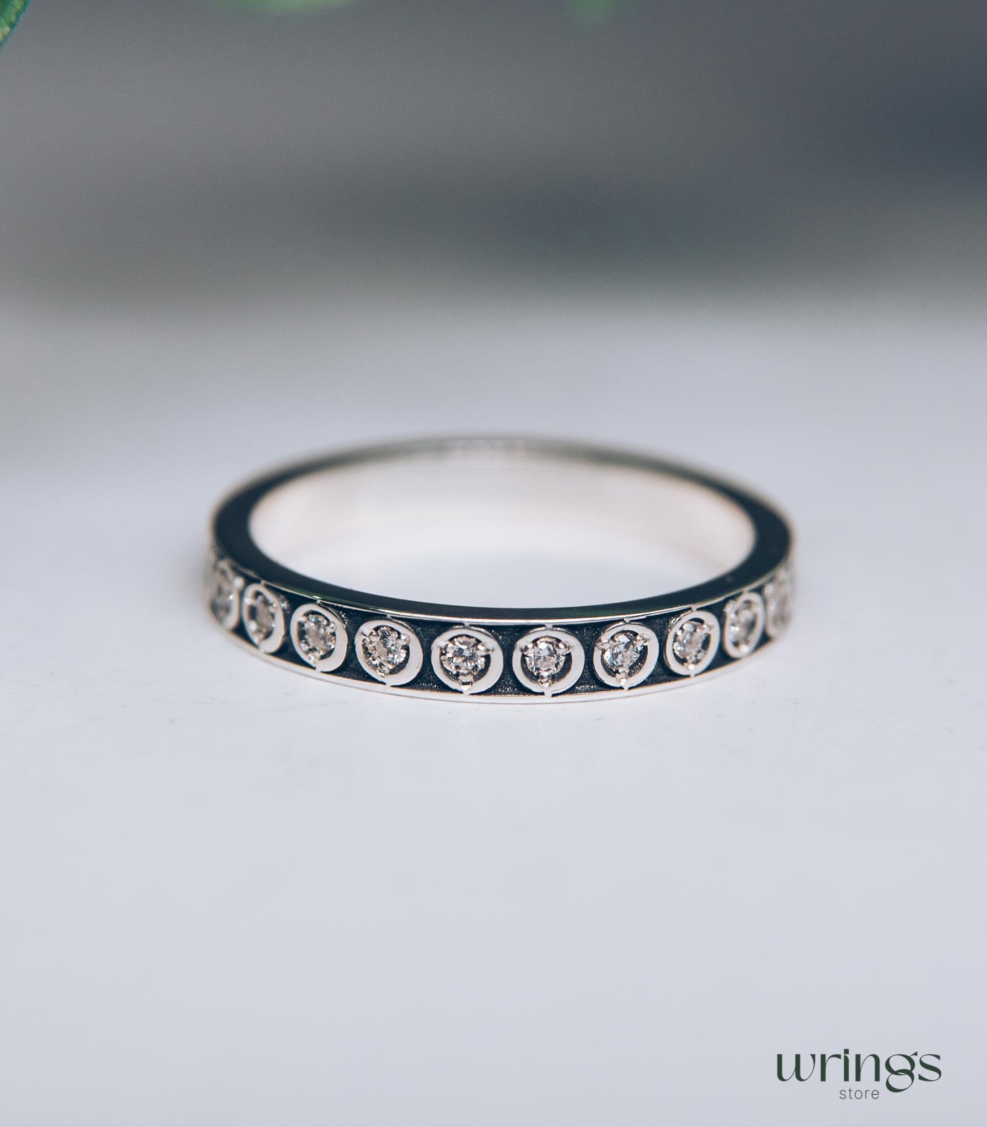 Diamond Band Eternity Set Silver Minimalist Dots Design