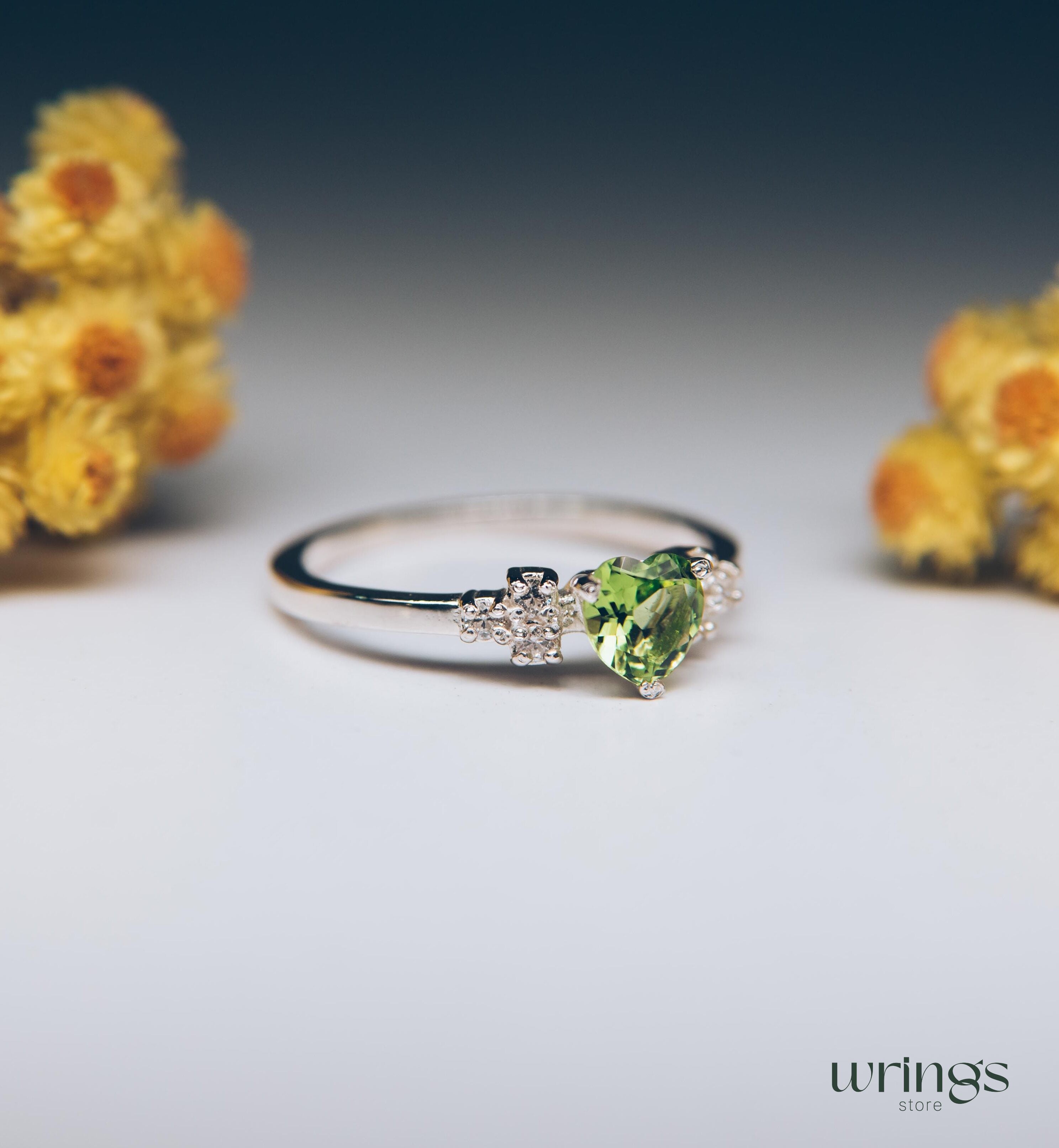 Central Heart cut Peridot Cluster Engagement Ring Silver