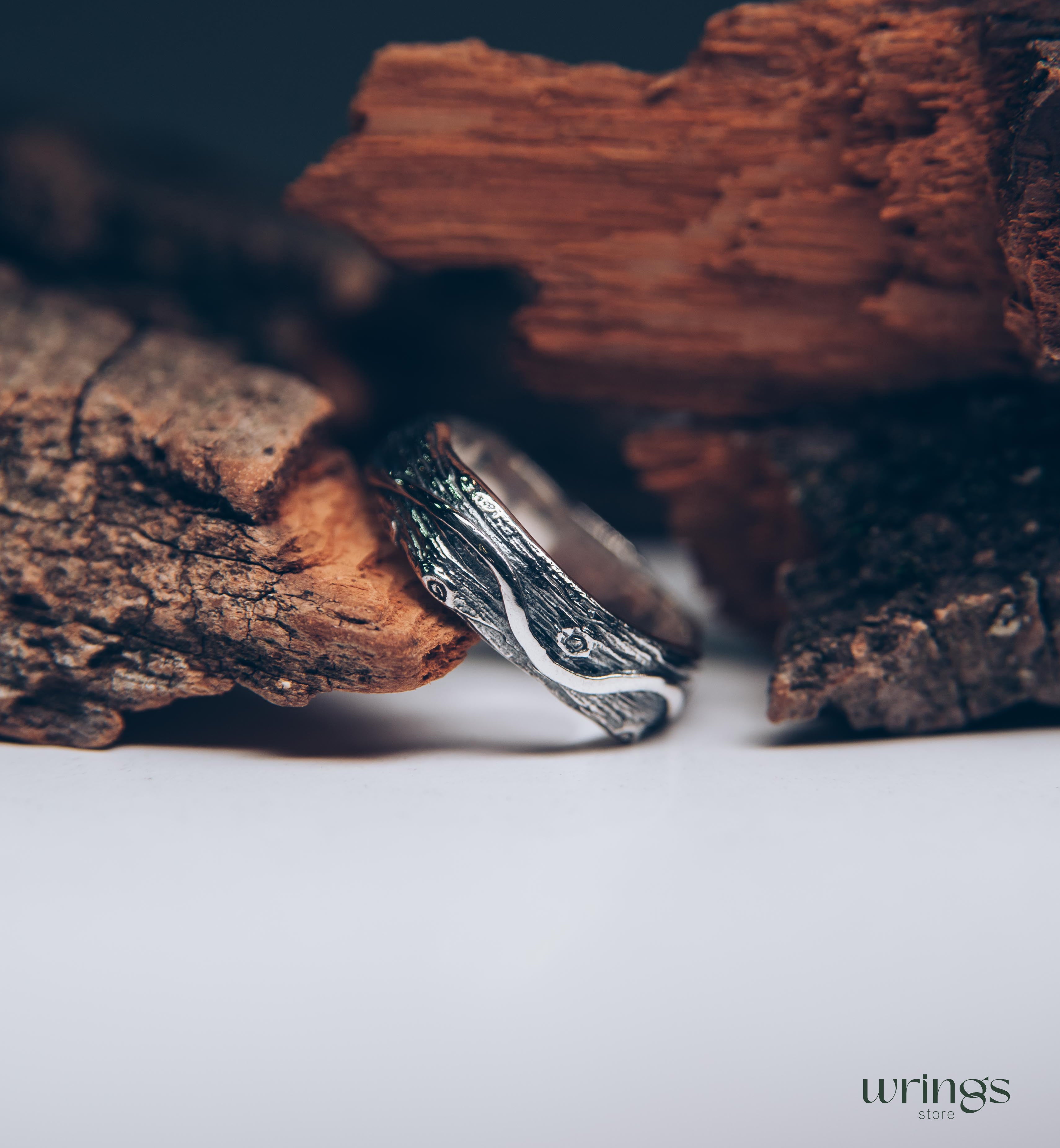 Unique Wavy line & Tree bark Fine Heavy Silver Ring