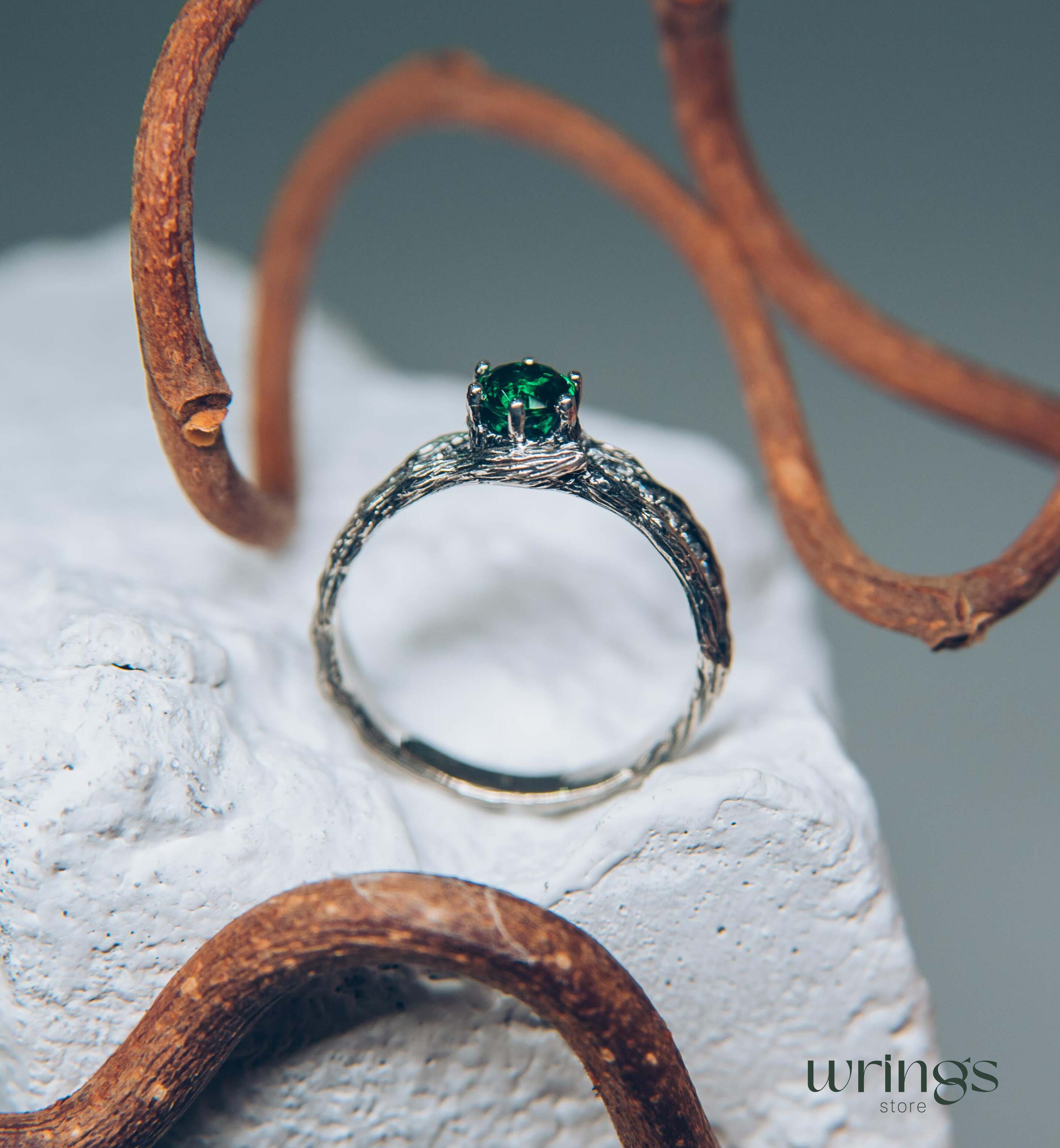 Gorgeous Emerald Ring with multiple Accent Stones