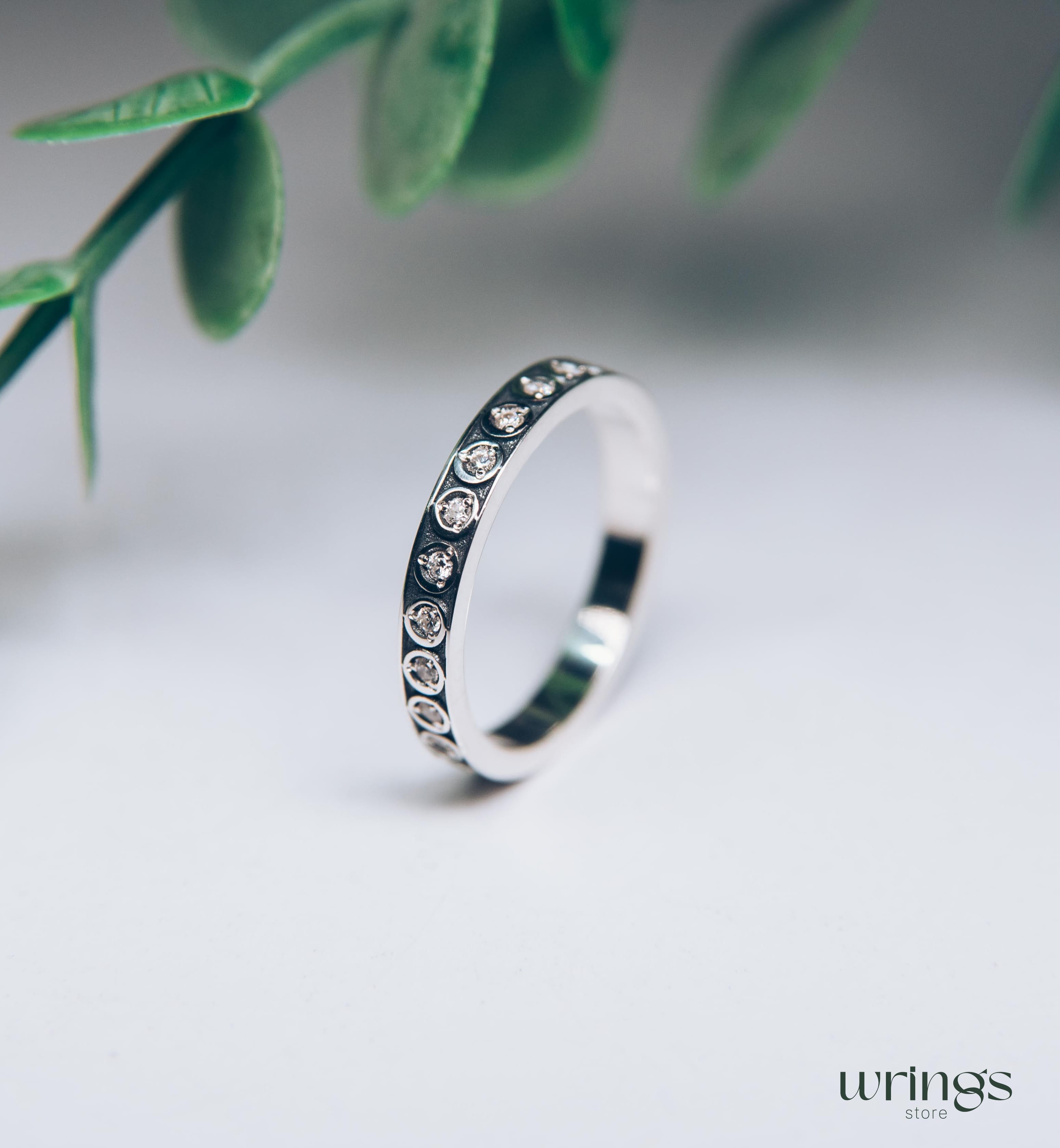 Diamond Band Eternity Set Silver Minimalist Dots Design