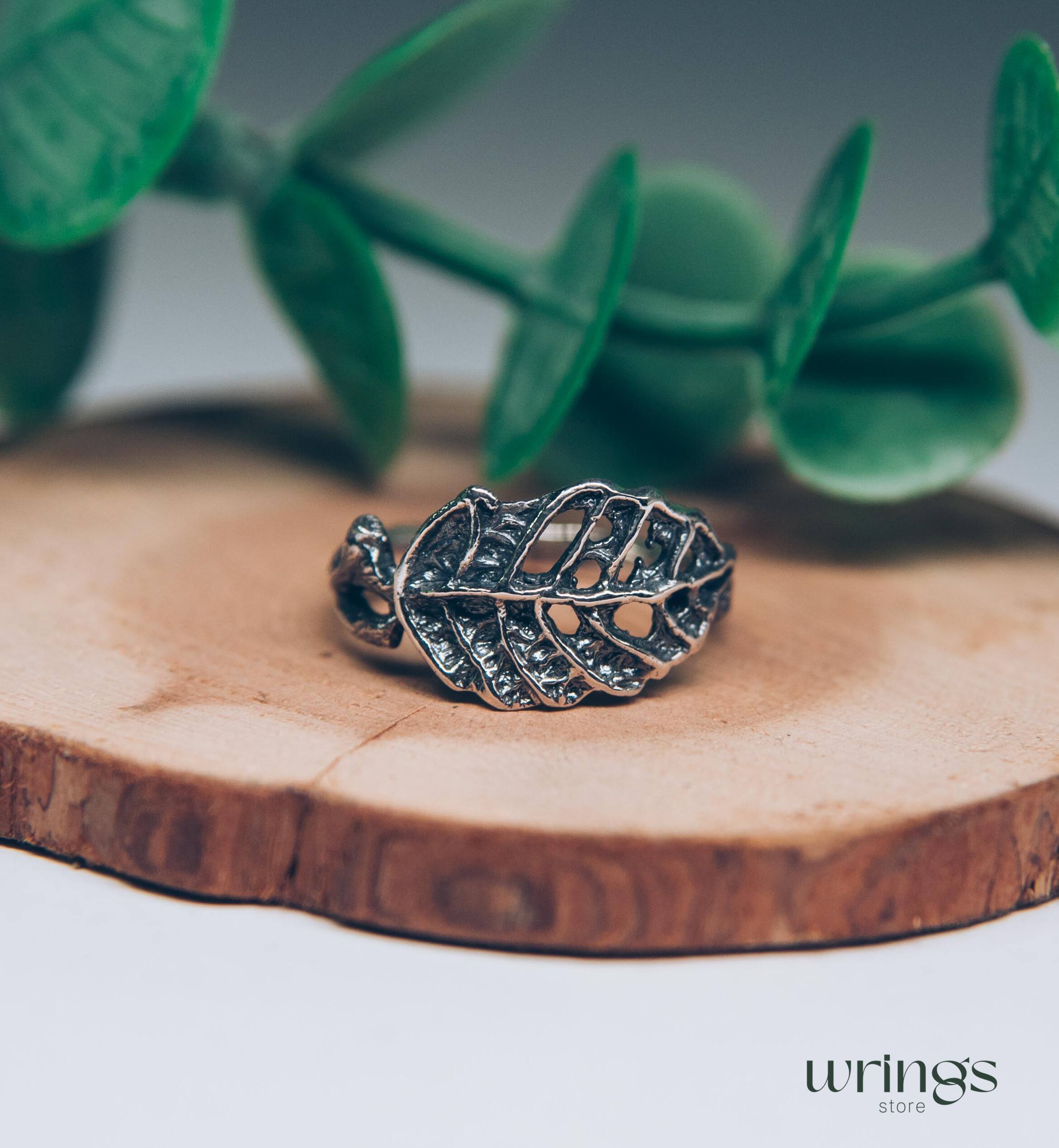 Water in a Wild Leaf Ring in Solid Silver inspired by Nature