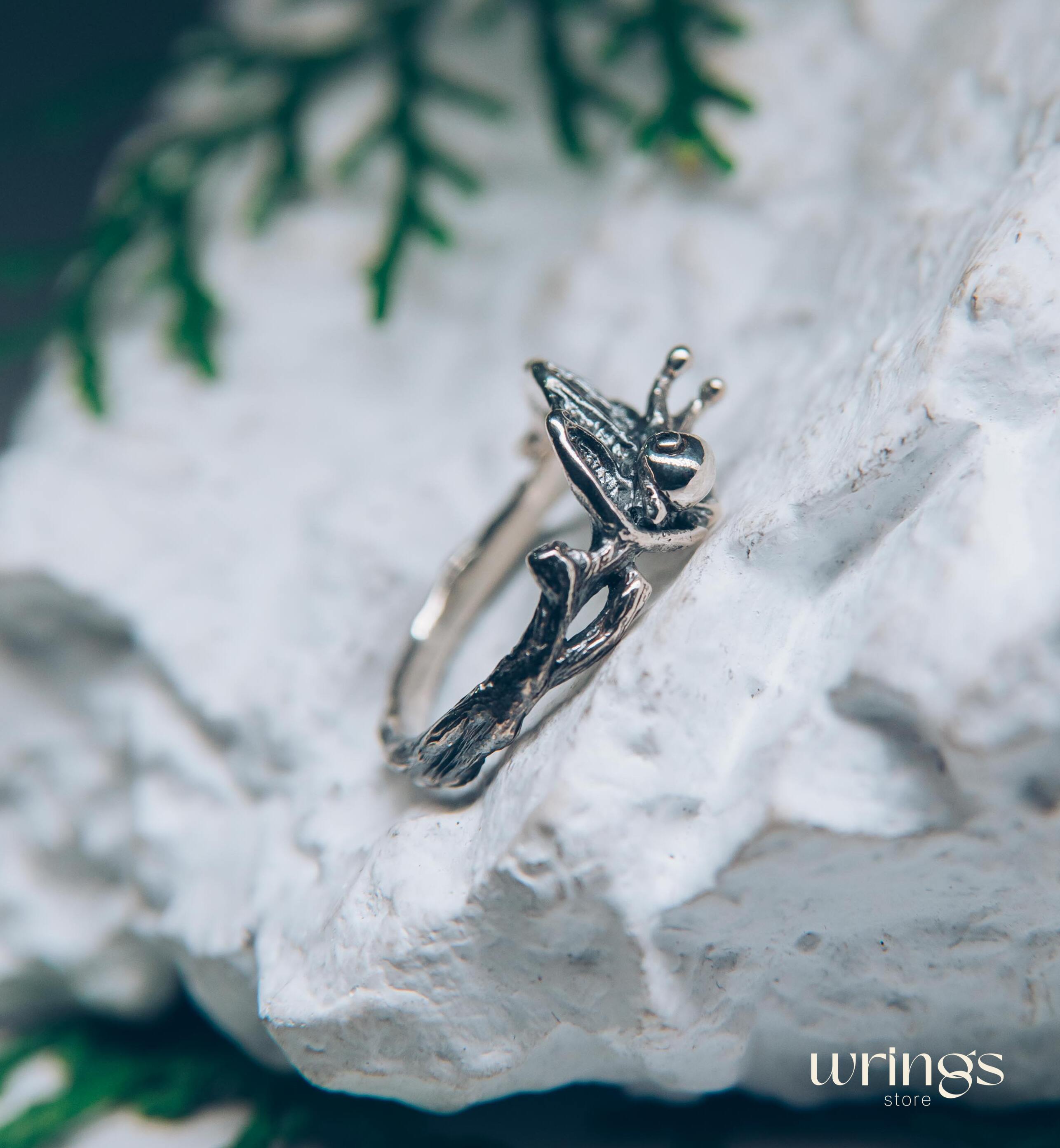 Nature dainty Snail on leaf Engagement Ring in Solid Silver