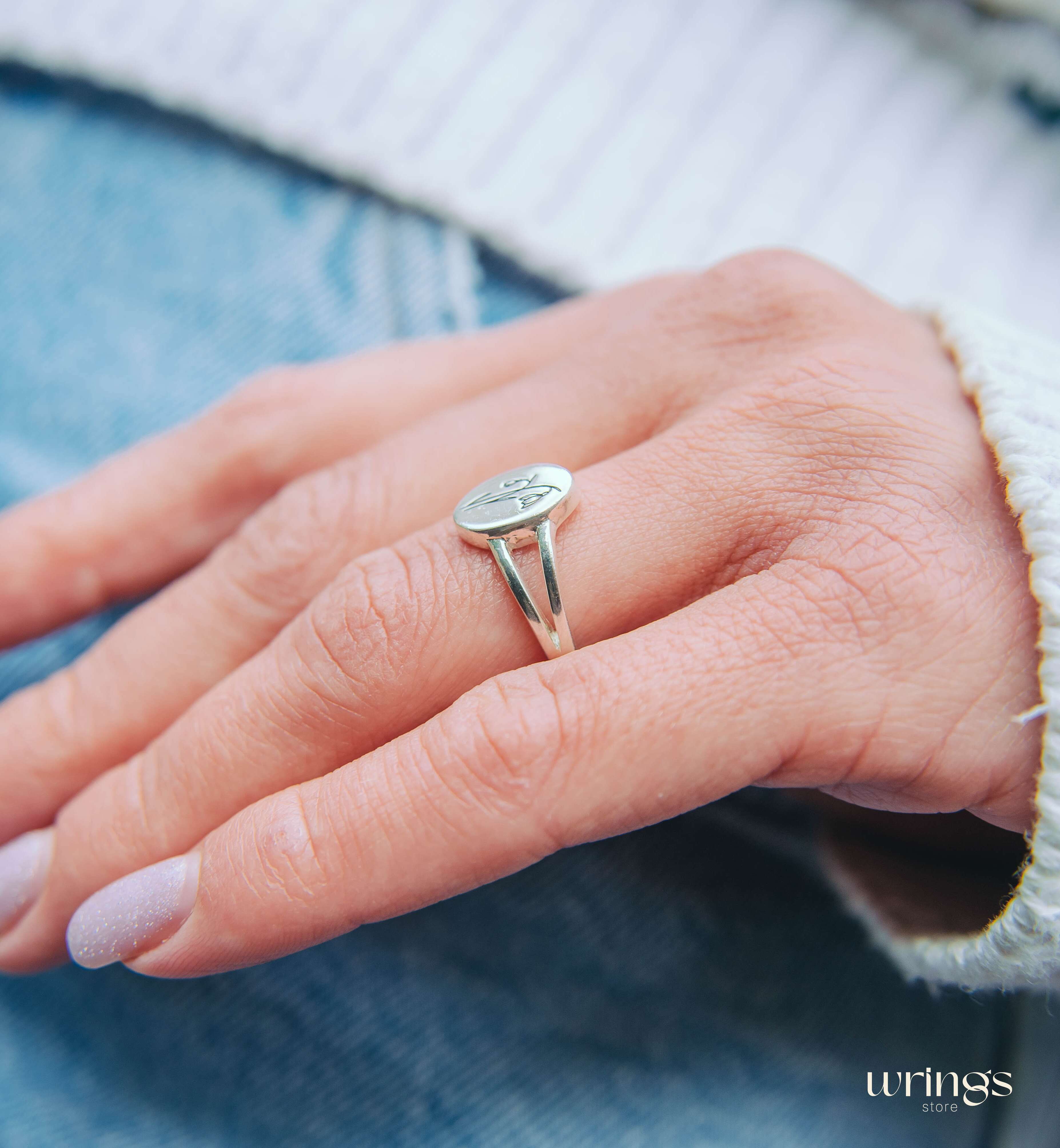 Snowdrop January Birthflower Ring Signet Silver Split Band