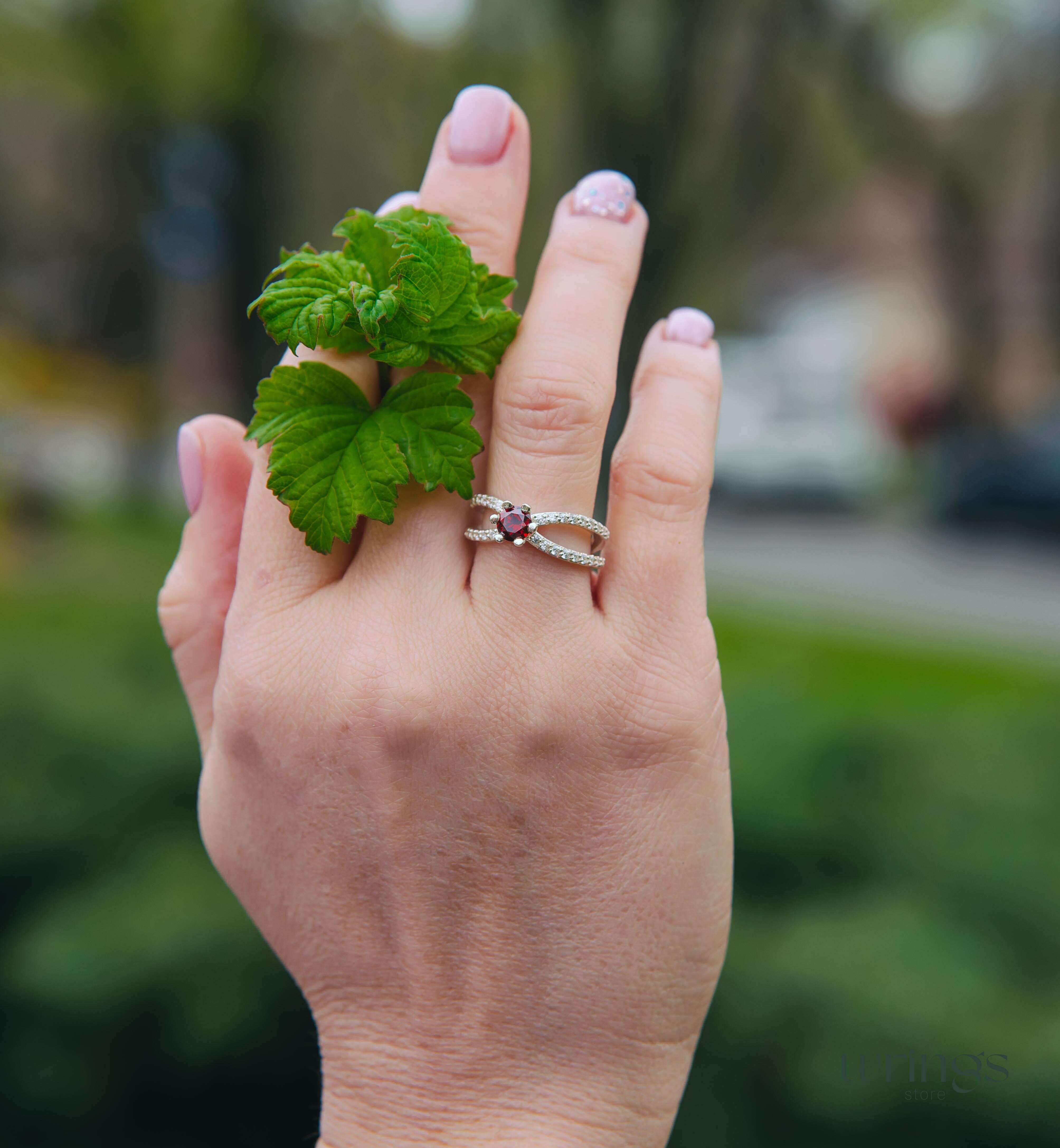 Silver Garnet Engagement Ring Split Shank Sparkling CZ