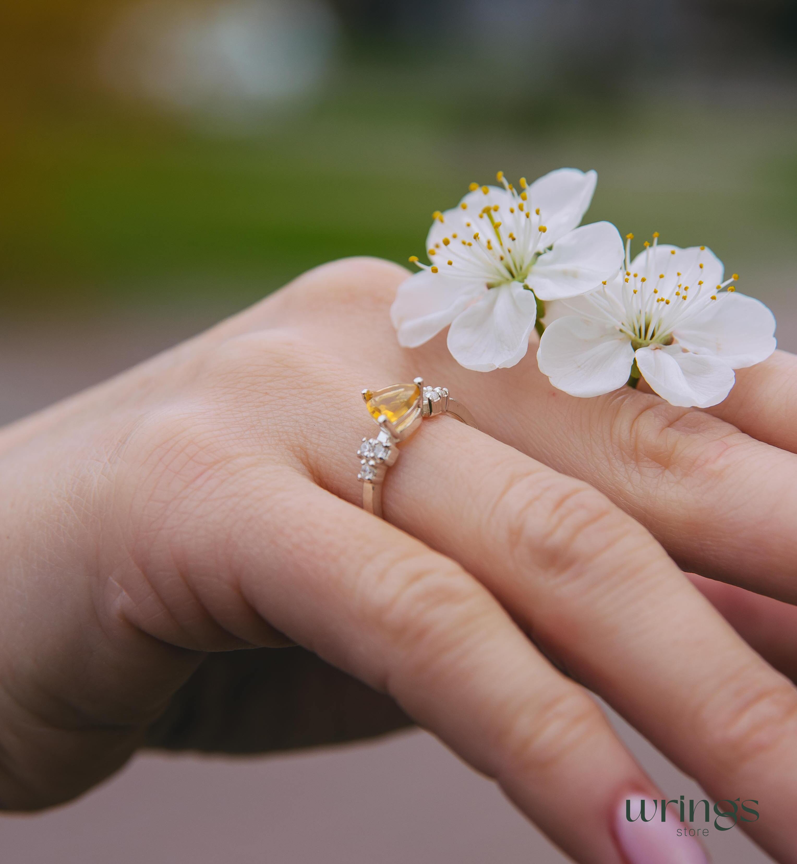 Central Trillion Citrine Cluster Engagement Ring Silver