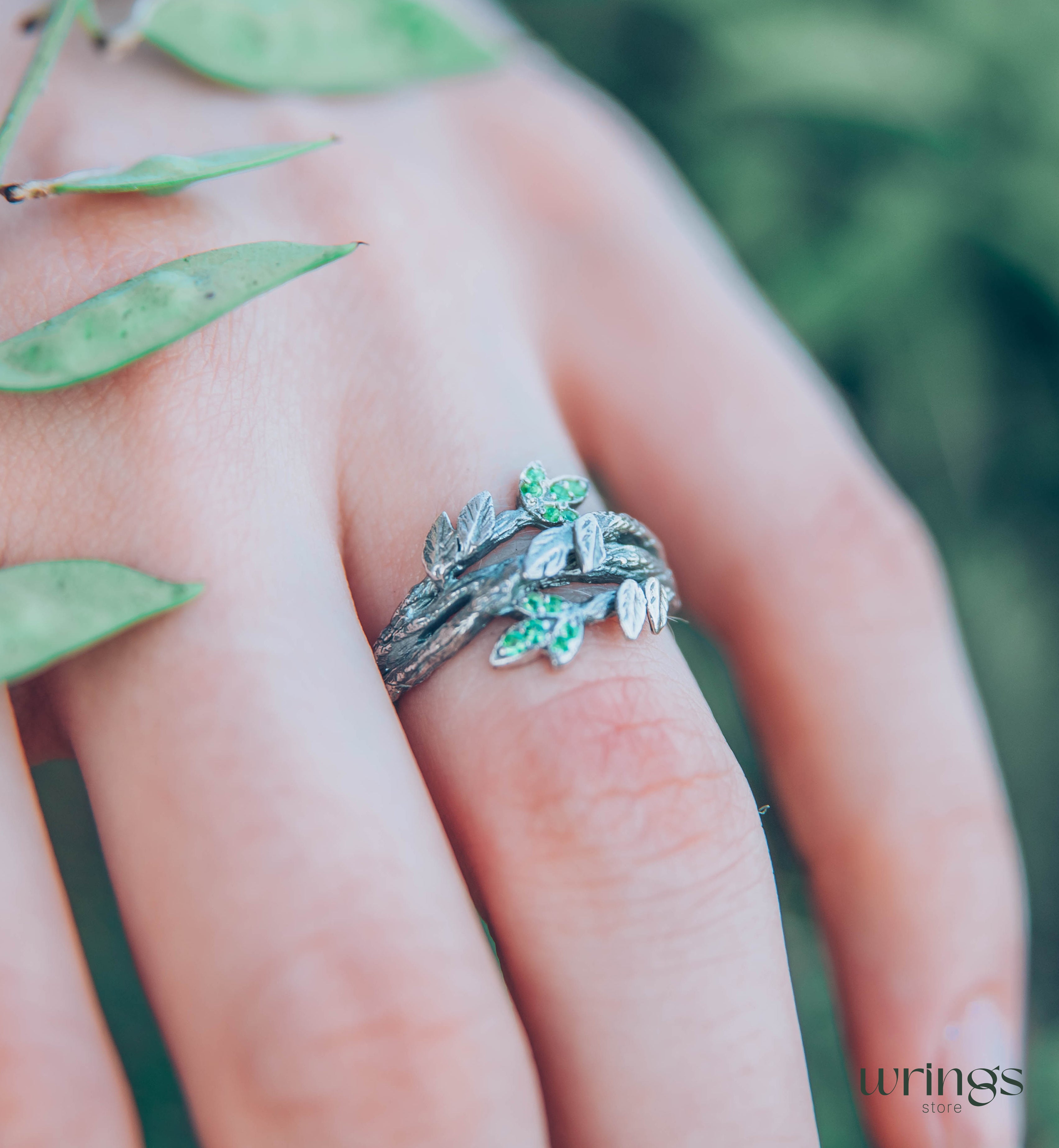 Leaves with Emeralds on the Braided Twigs Ring