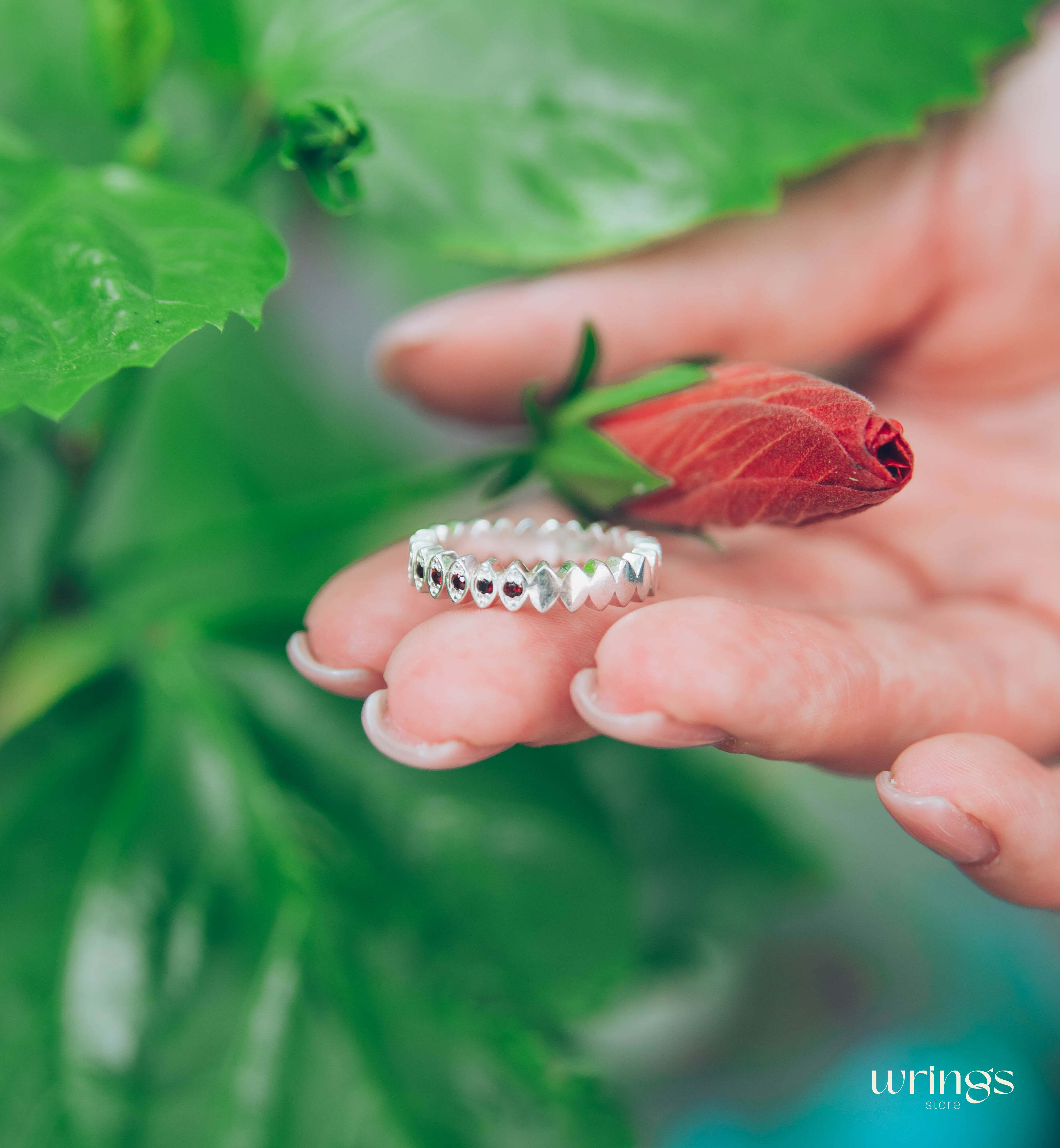 Six Garnets Beaded Style Silver Pretty Promise Ring