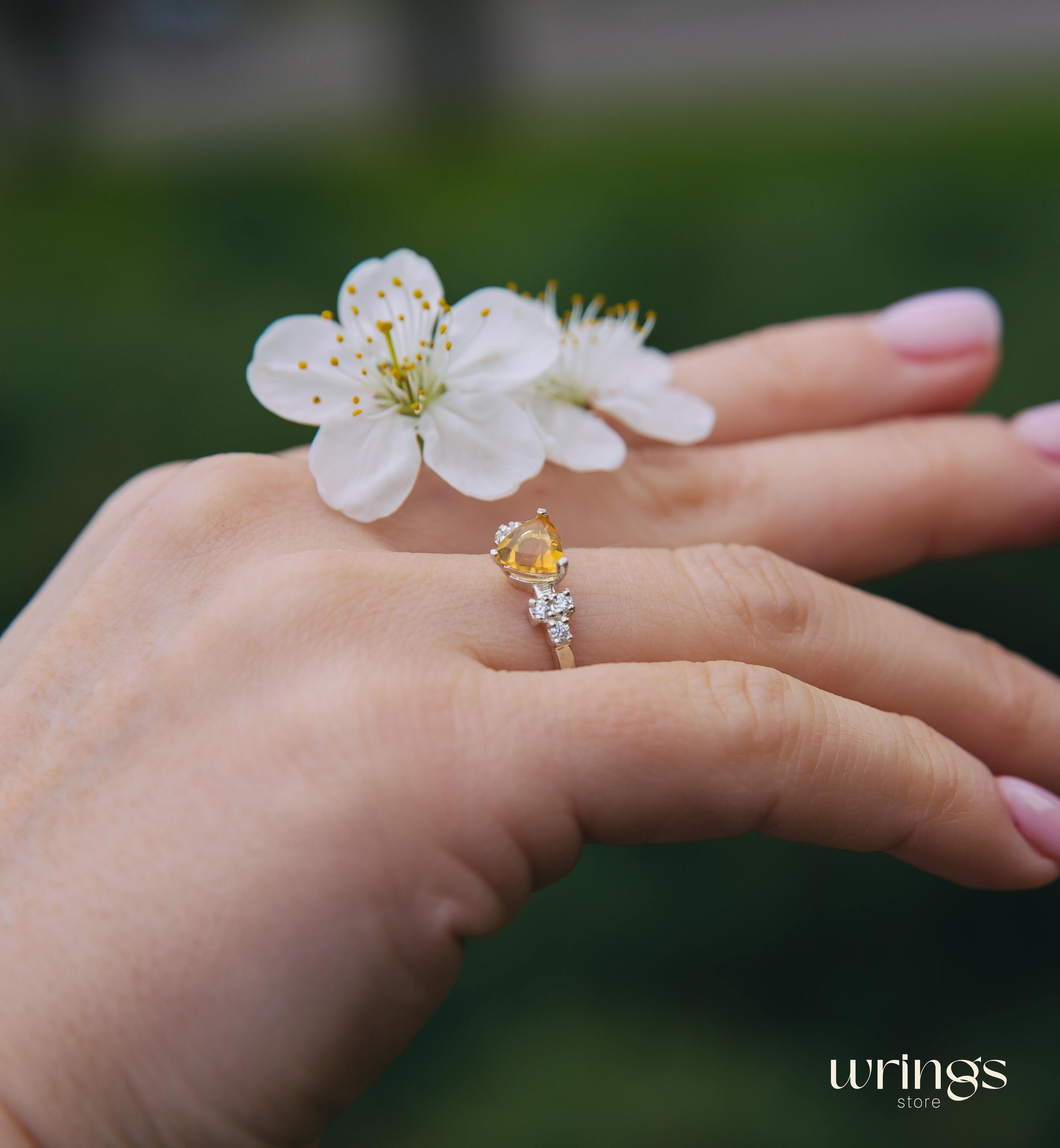 Central Trillion Citrine Cluster Engagement Ring Silver