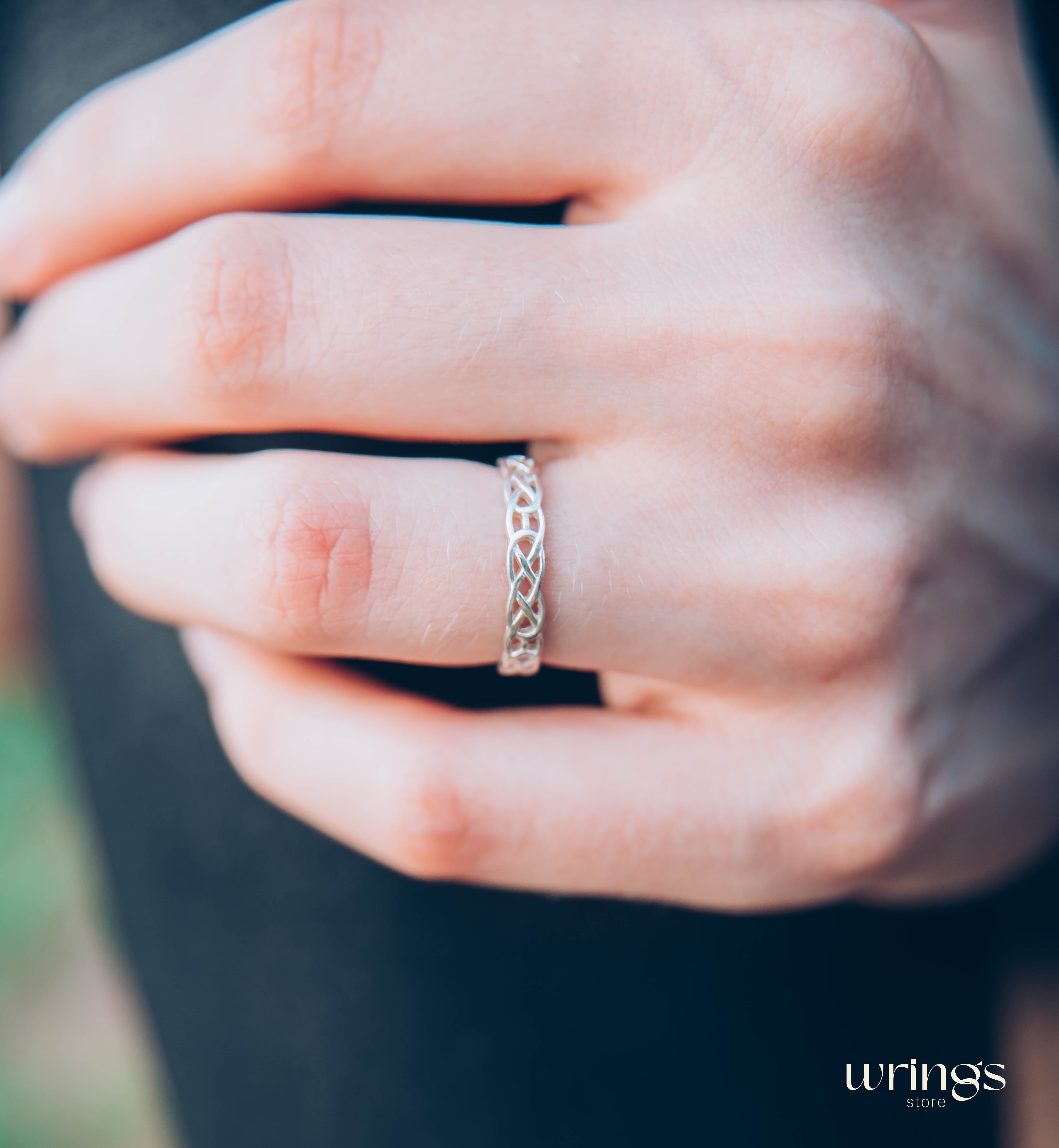 Silver Irish Knot Wedding Ring with Braided Pattern