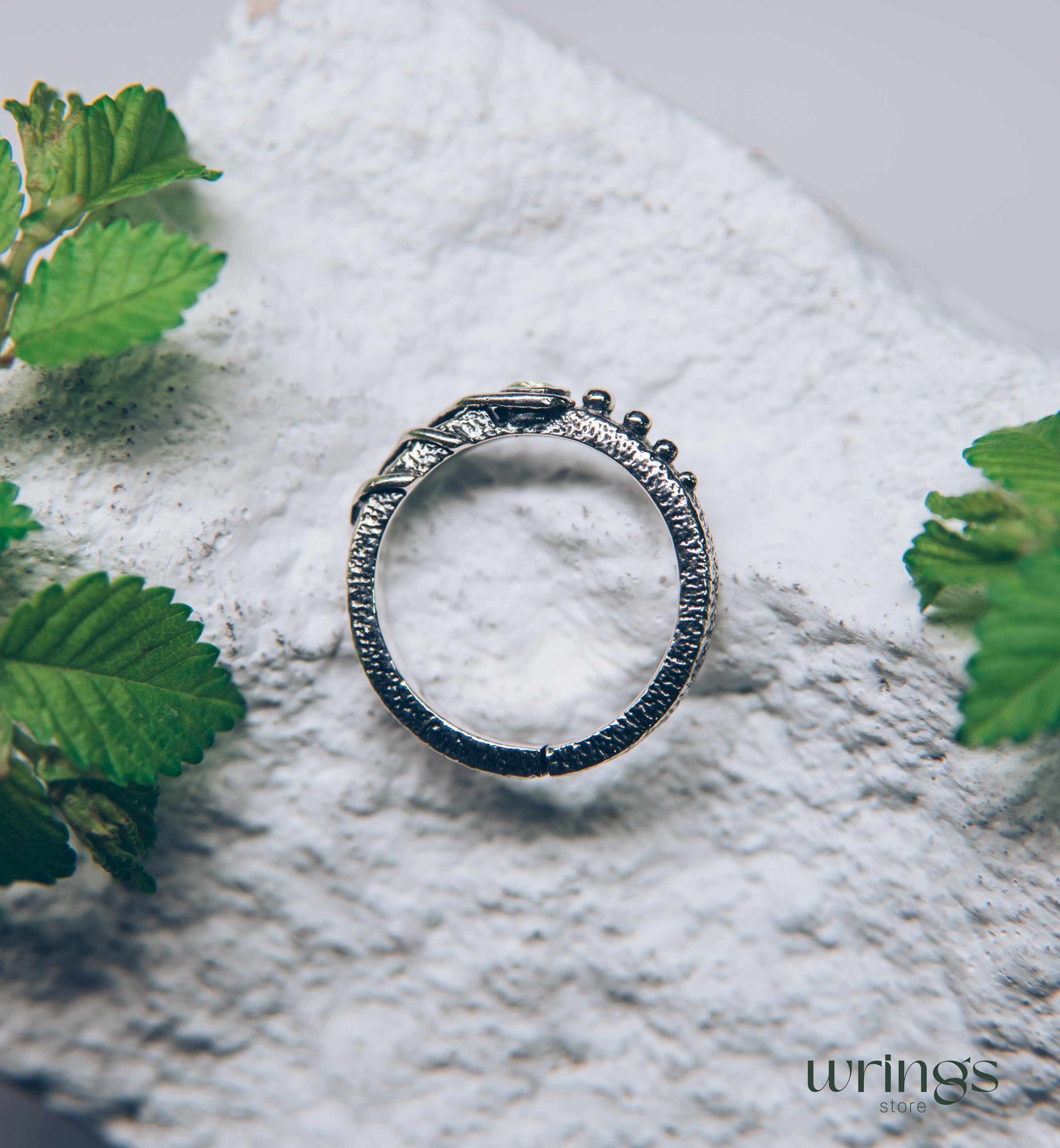 Modern Wild twisted Silver Engagement Ring with Peridot