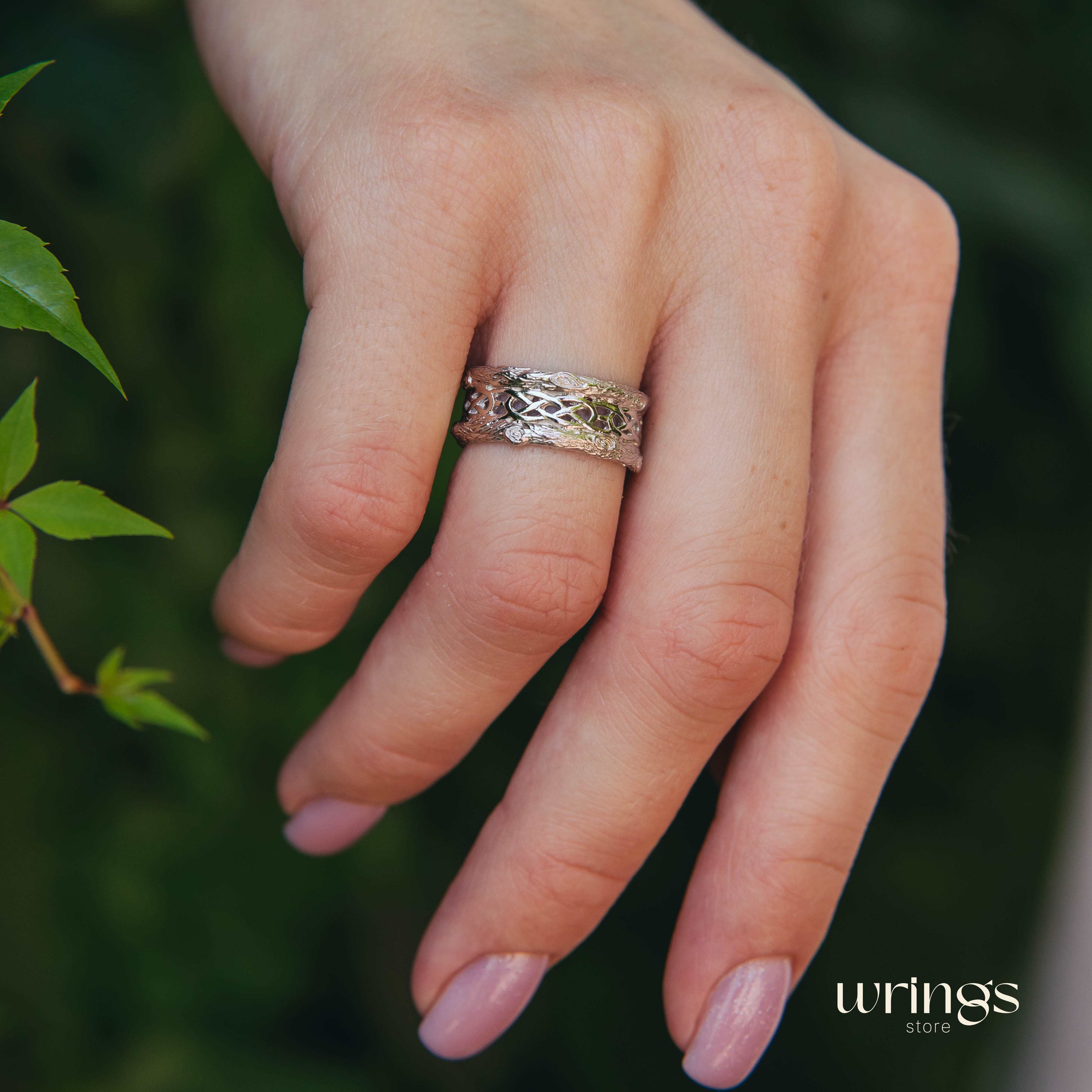 Unique Shiny Silver Celtic Style Tree Bark Band Ring