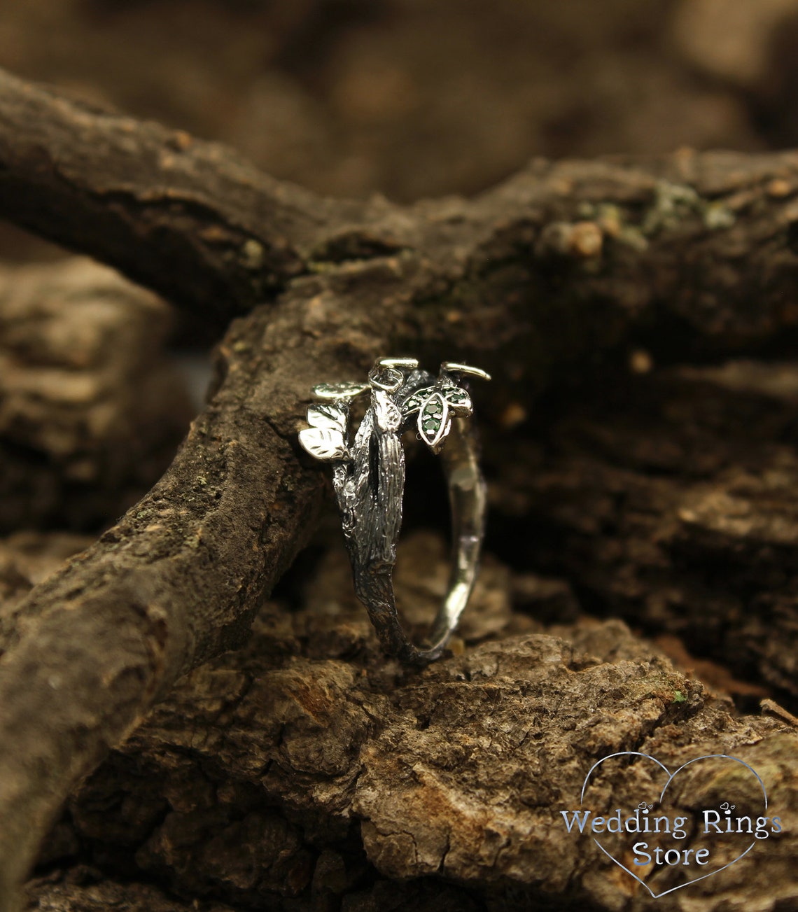 Leaves with Emeralds on the Braided Twigs Ring