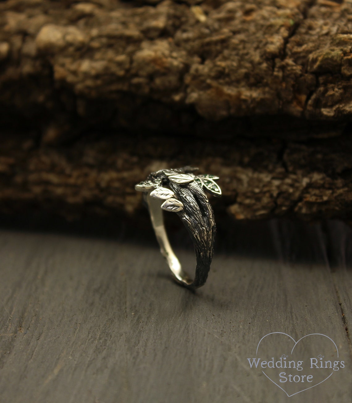 Leaves with Emeralds on the Braided Twigs Ring