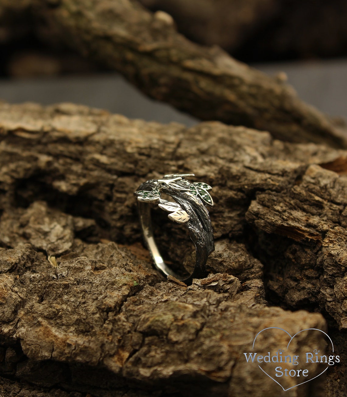 Leaves with Emeralds on the Braided Twigs Ring