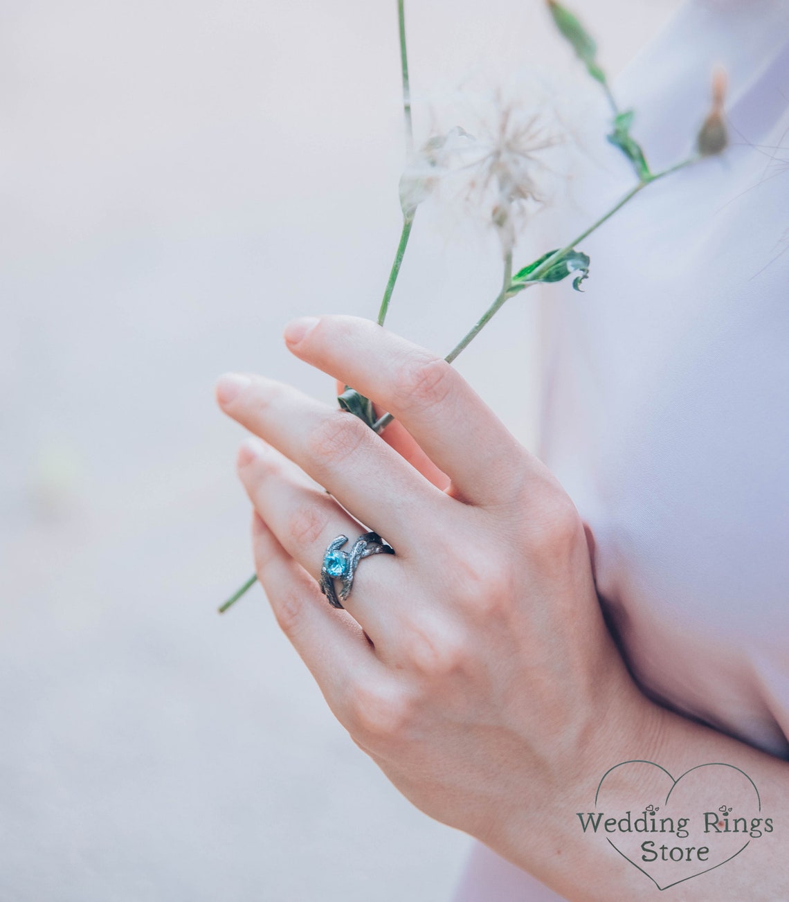 Silver Twisted Branch & Shiny Topaz — Women's Statement Ring