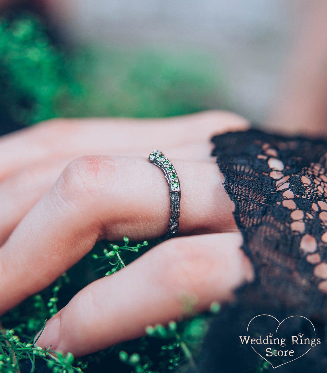 Delicate Tiny Sterling Silver V-Ring with Emeralds for Women