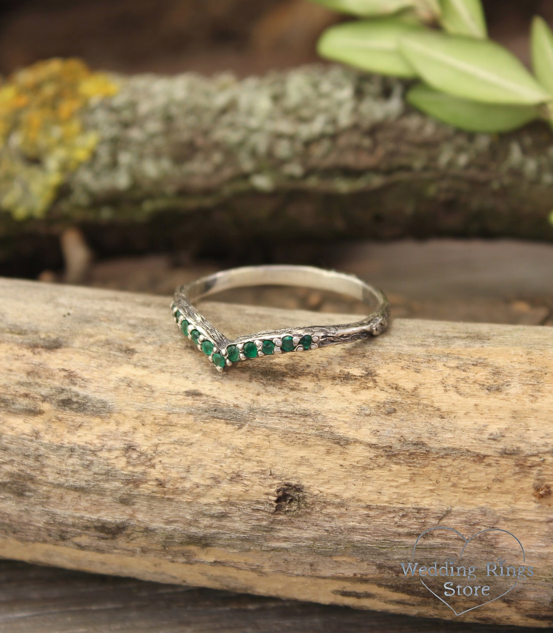 Delicate Tiny Sterling Silver V-Ring with Emeralds for Women