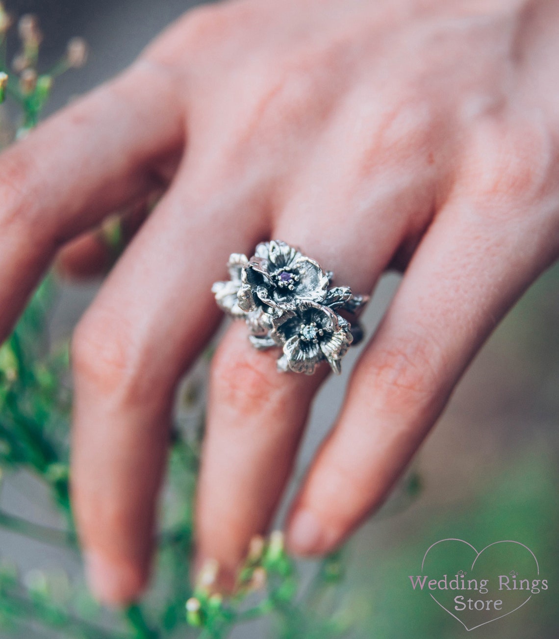 Silver Catchy Large Flowers Cocktail Ring with Multi Gemstones