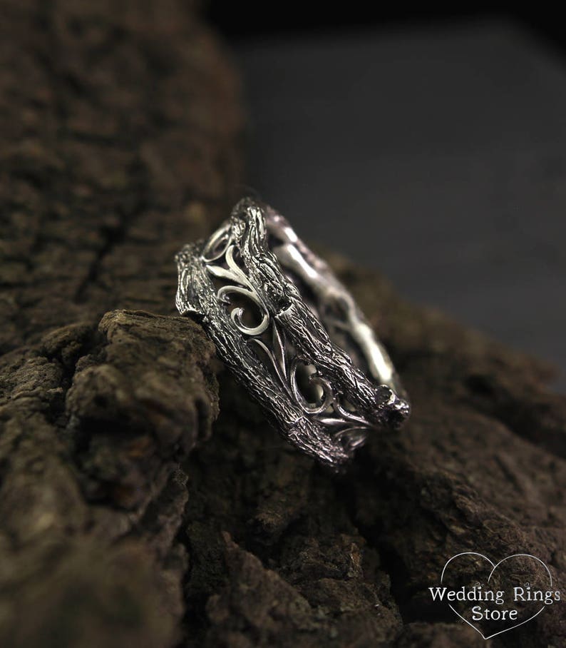 Men's Vintage Style Tree Silver Wedding Ring