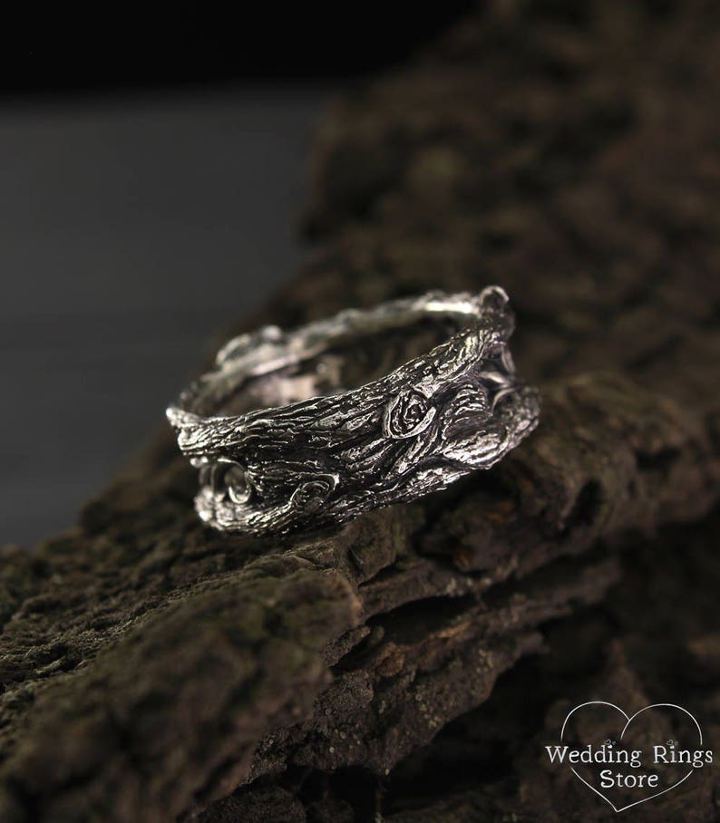 Men's Vintage Style Tree Silver Wedding Ring