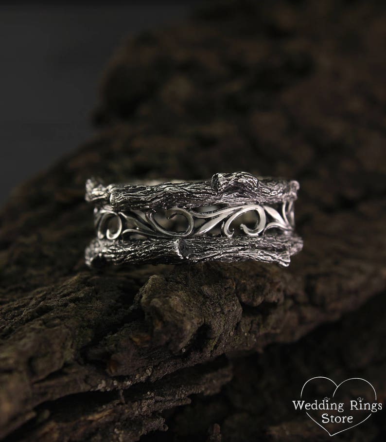 Men's Vintage Style Tree Silver Wedding Ring