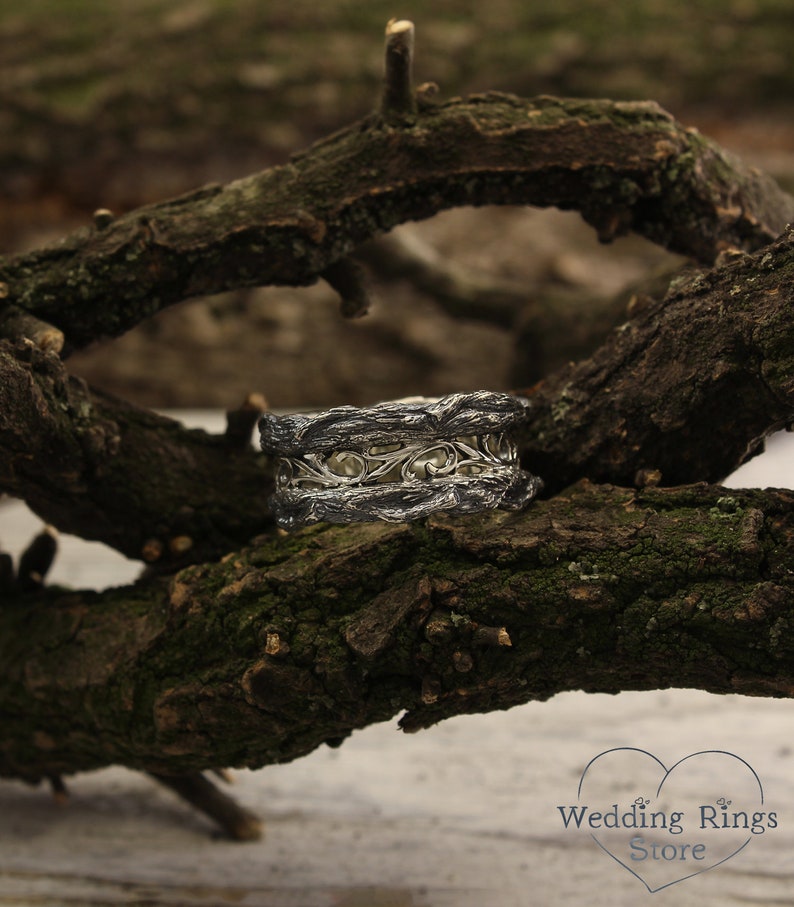 Large Rustic style Silver Tree and Vines Ring