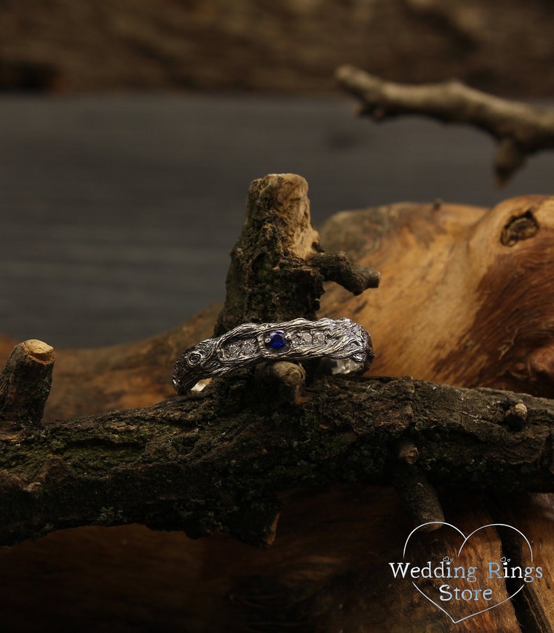 Unusual Tree bark Sapphire Wedding Ring adorned with side CZ Accents