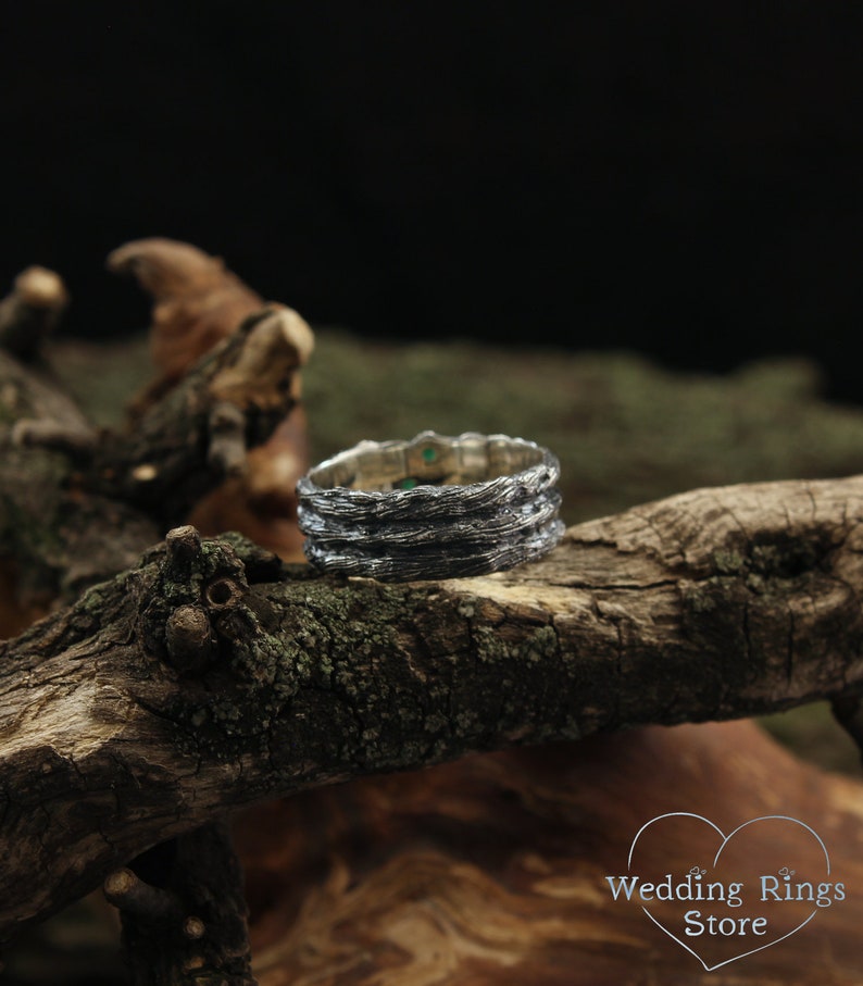 Wide Silver Woodbark Knots and Three Emeralds Wedding Ring