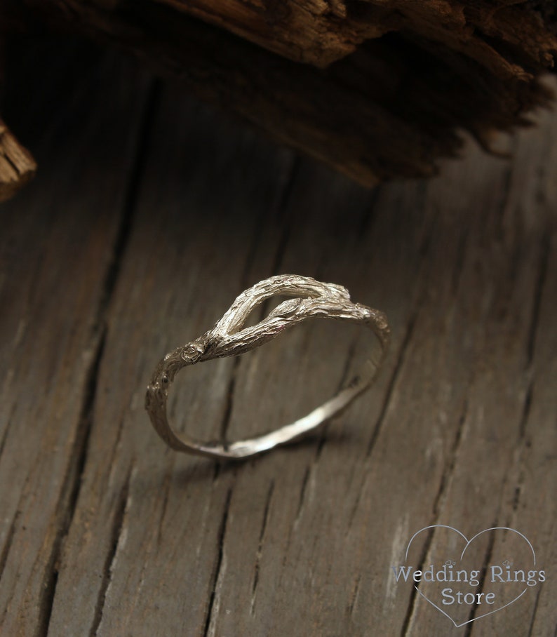 Small Branch & Knot Silver Everyday Ring