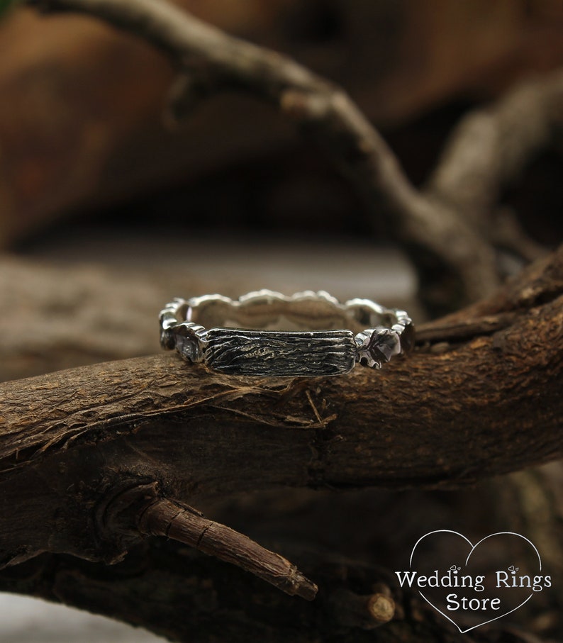 Oak Leaves & Woodbark Silver Wedding Band