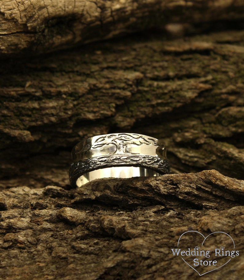 Family Tree unisex Silver Wedding Band