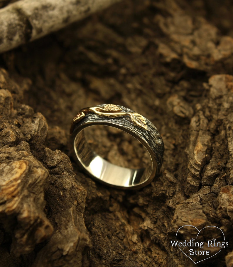 Tree bark Wedding Ring with three Leaves in Mixed Metals