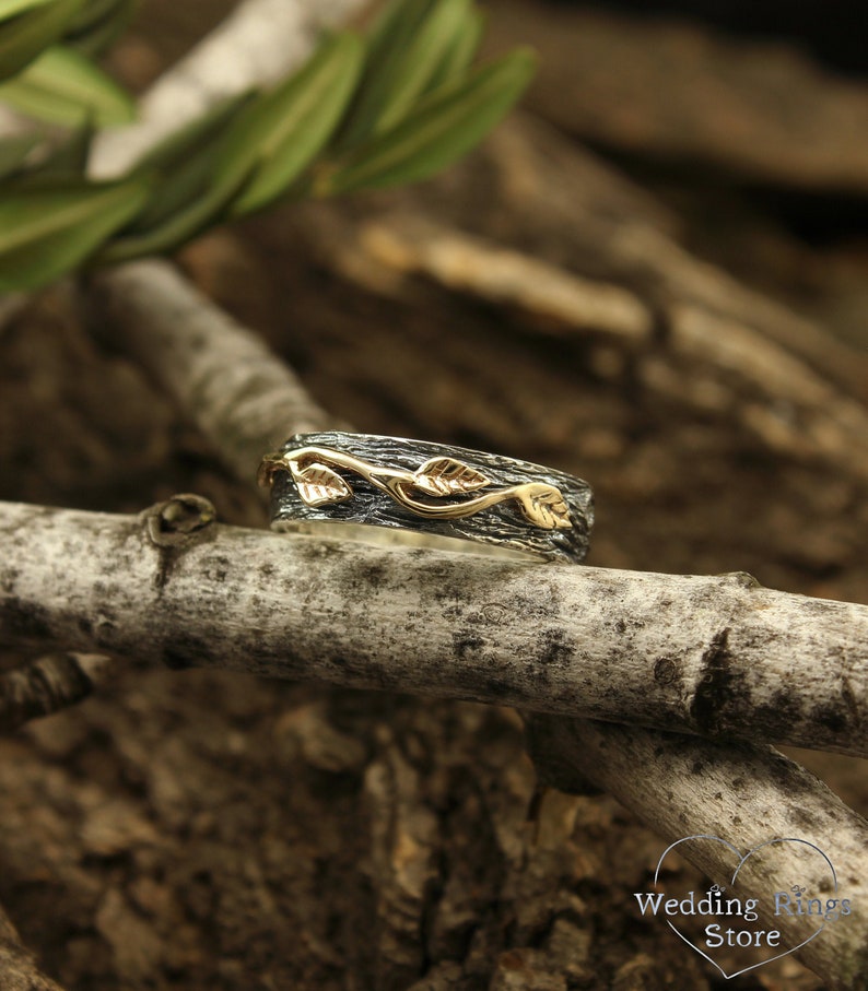 Tree bark Wedding Ring with three Leaves in Mixed Metals