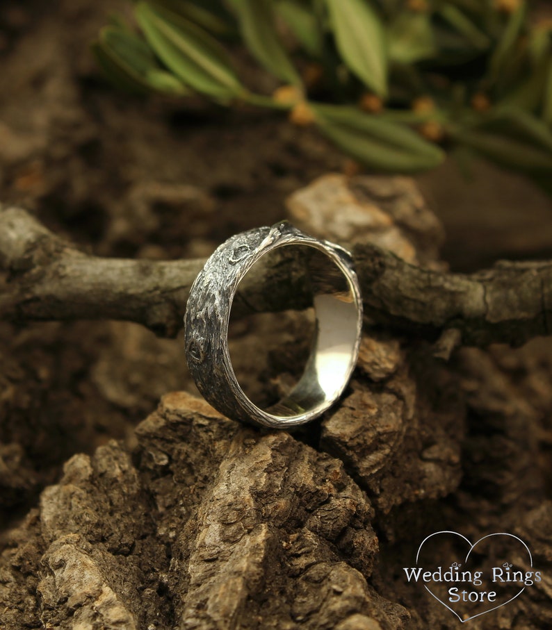 Tree & Leaves – Woodbark Silver Wedding Ring for Him and Her