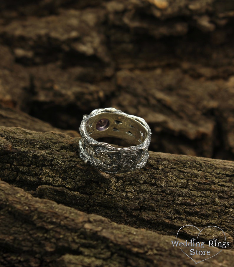 Oak Leaves in Wide Silver Ring with Amethyst