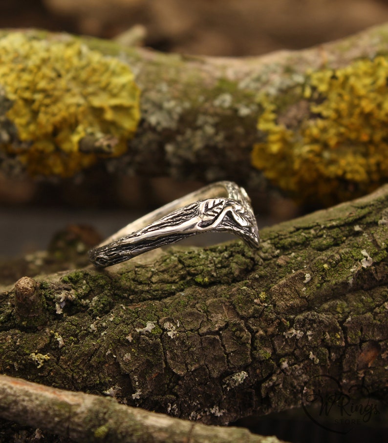 Two Leaves on Forest Tree Chevron Silver Ring