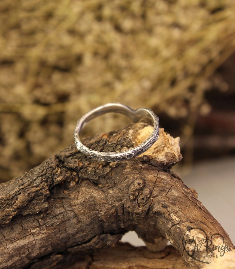 Tree bark Silver Simple Chevron Wedding Band