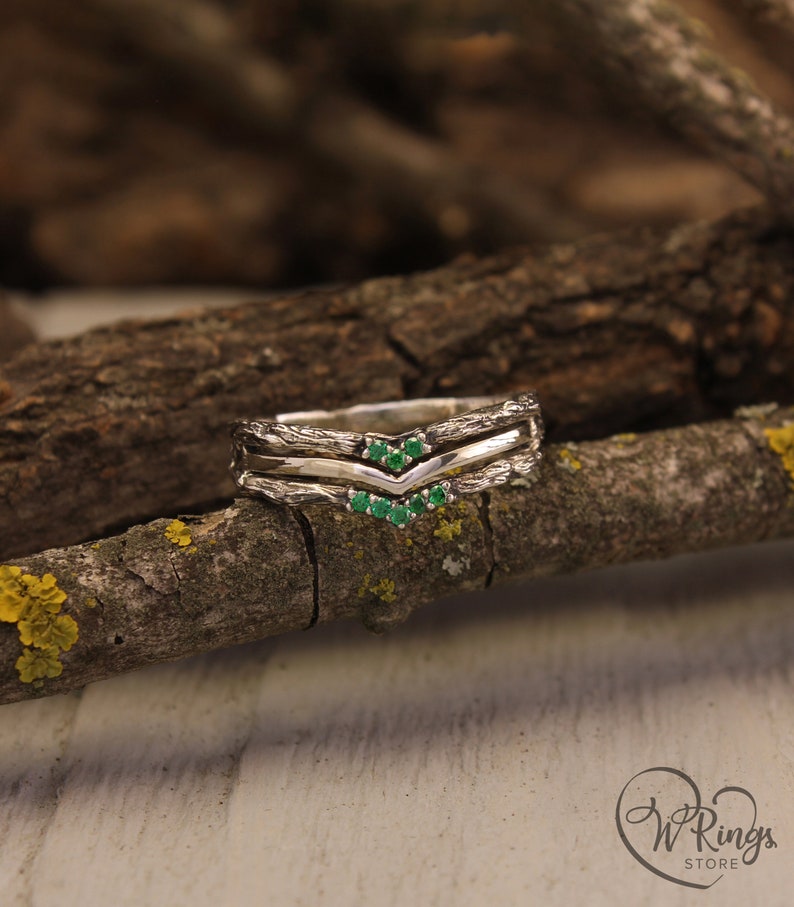 Silver Chevron Wedding Ring with Cute Tiny Emeralds