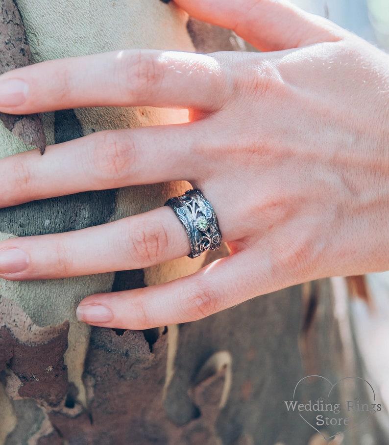 Vintage Silver Tree & Knot Emerald Wedding Band