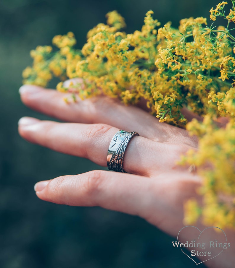 Family Tree Silver Wedding Ring band with Emerald