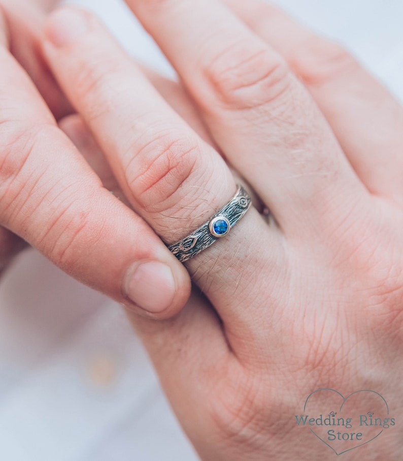 Unique Tree bark Silver Ring with exquisite Blue Sapphire