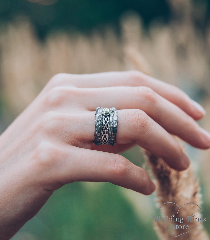 Silver bark with Celtic Weaves & Peridot Wedding Ring