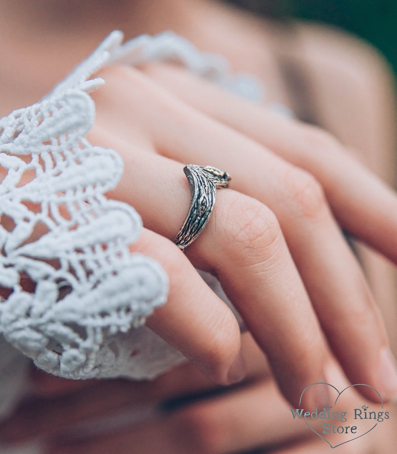 Two Leaves on Forest Tree Chevron Silver Ring