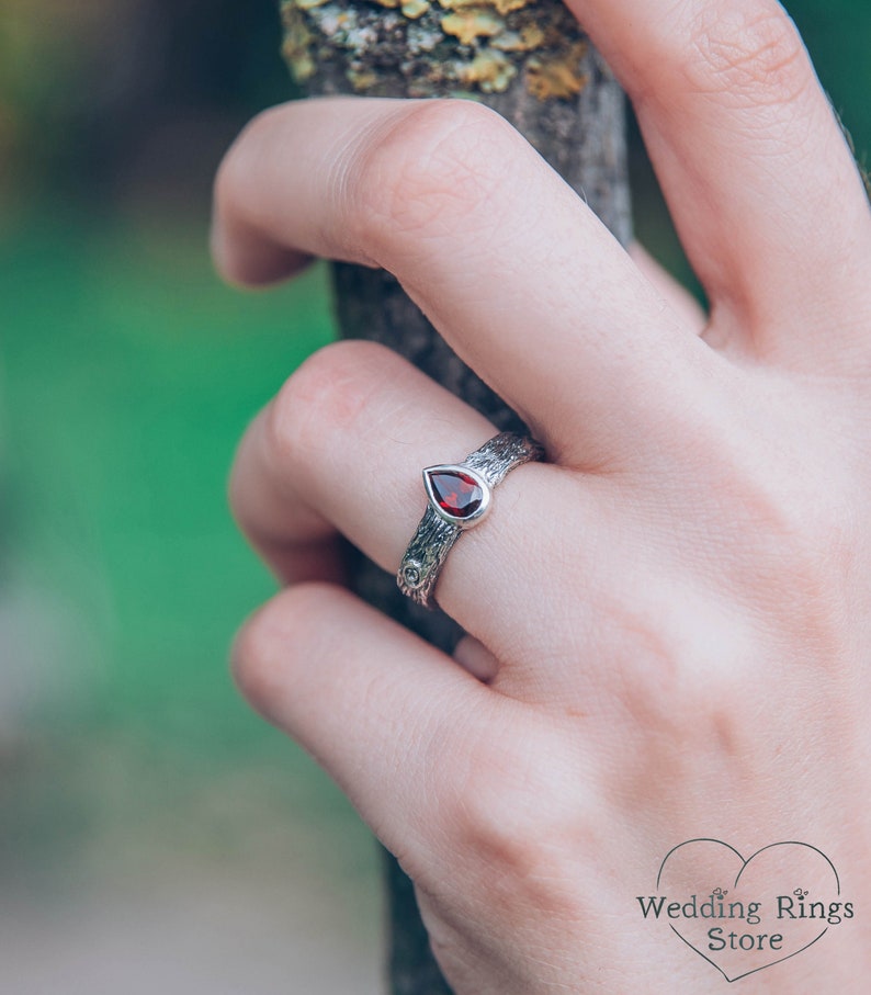 Pear cut Garnet Ring with Sterling Silver Tree bark