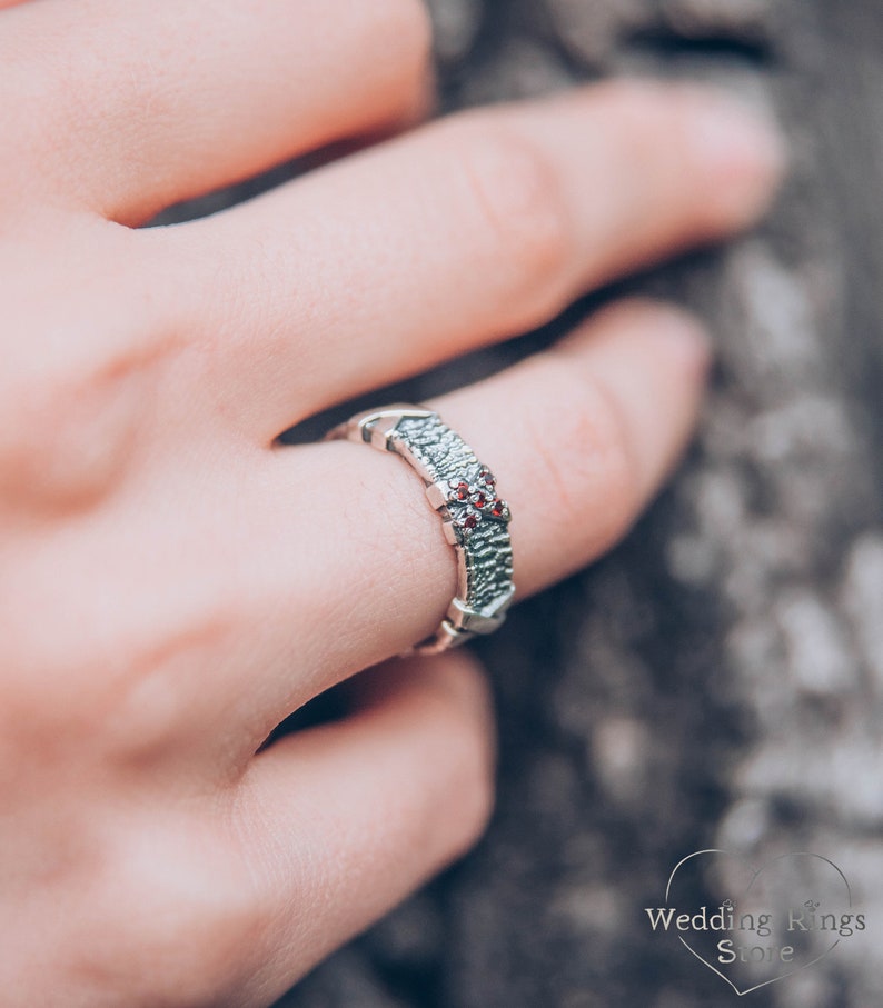 Silver Tree bark with cross Garnets Ring for Men and Women