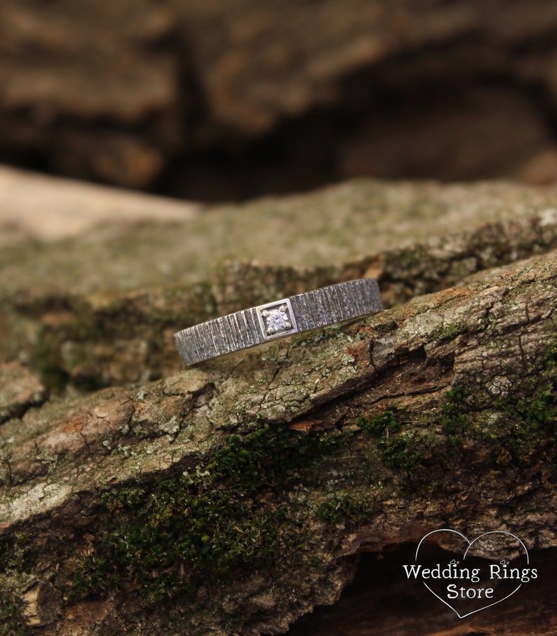 Simple Diamond Men's Wedding Ring band with Tree bark texture